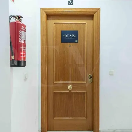 With Parking Near Center Rems * Malaga