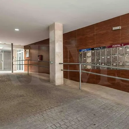 Appartamento With Parking Near Center Rems *