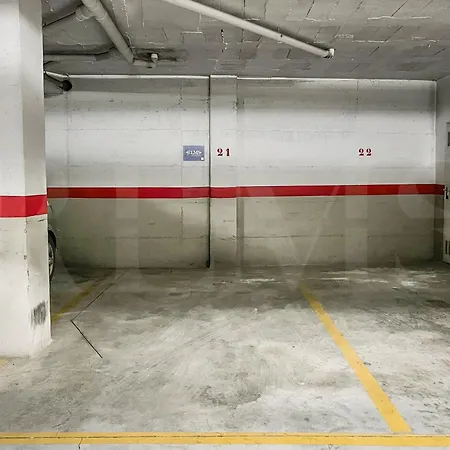 With Parking Near Center Rems Málaga