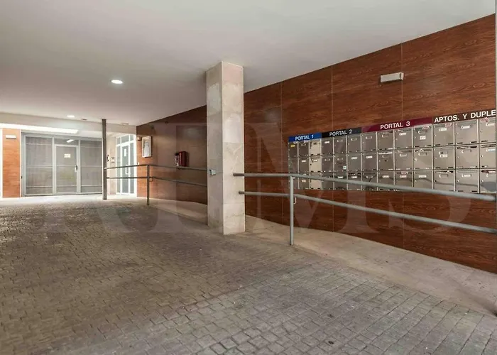 Apartamento With Parking Near Center Rems *