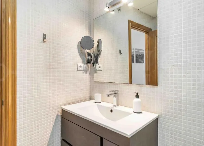Apartamento With Parking Near Center Rems *