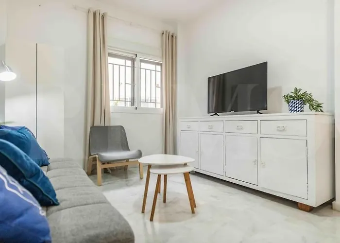 Apartamento With Parking Near Center Rems